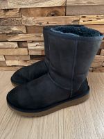 UGG Stiefel dunkelblau Gr.39 Berlin - Tempelhof Vorschau