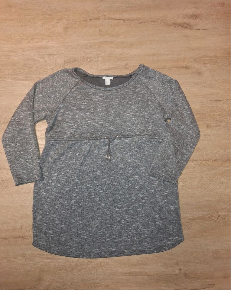 Wunderschöner Mama Pullover von H&M, grau in Regensburg