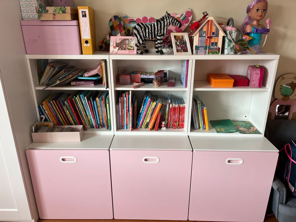 Kinderzimmer, Ikea, Mädchen, rosa, Rollcontainer + Regale, in Hamburg
