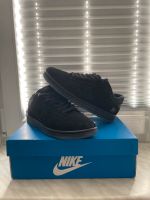 Nike Dunk Low SP Undefeated Bayern - Neusitz Vorschau