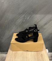 Schuhe zum verkaufen G:36 Dortmund - Scharnhorst Vorschau