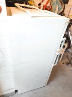 Gebraucht Kühlschrank SIMENS mit gefrieren fach Düsseldorf - Rath Vorschau