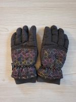 Graue Winterhandschuhe mit Sternen Nordrhein-Westfalen - Radevormwald Vorschau