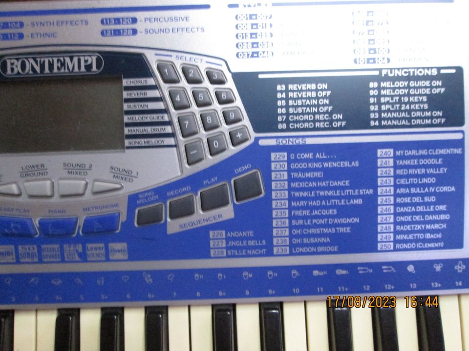 BONTEMPI - Keyboard PM 695 - Musikinstrument - kein Spielzeug ! ! in Traunstein