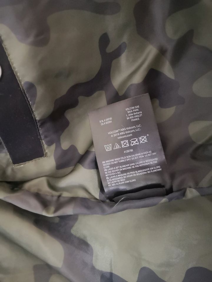 Volcom Burnward Jacket Größe XS schwarz neu mit Etikett in Dingelstädt