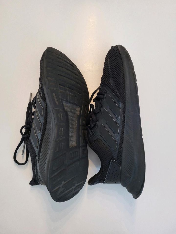 Adidas Sportschuhe,Gr.36 in Lotte