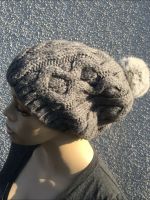 Mütze mit Bommel aus Alpaka Wolle Handmade Osterholz - Tenever Vorschau