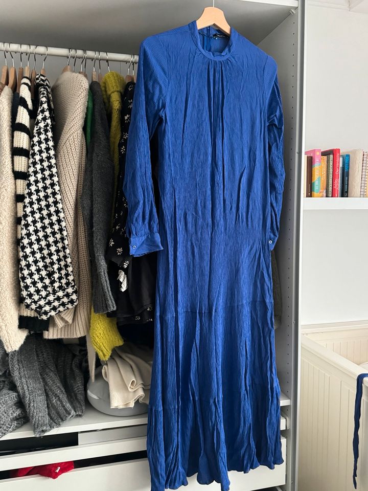 Trendyol Kleid Damen lila purpur langarm Midi Kleid mit Gürtel in Köln