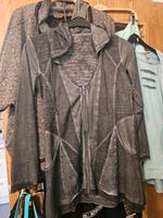 Tredy sweatjacke Grau dünn  Gr 40/42 a:a 46cm länge 72cm Brandenburg - Cottbus Vorschau