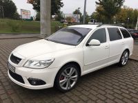 Skoda Octavia RS Combi Neuer Motor !!! DSG Voll Navi Leder 8Fach Berlin - Köpenick Vorschau