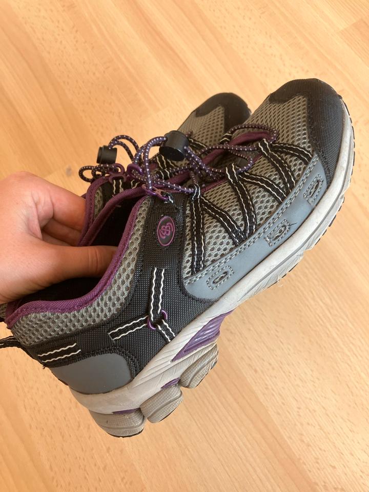 Trekkingschuh lila grau Brütting Größe 37 neuwertig in Bonn
