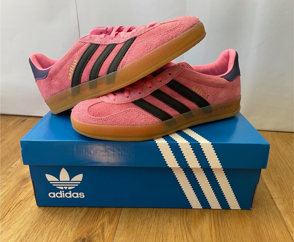 Adidas Gazelle Indoor W Bliss Pink / Schwarz EU 40 / US 8 in Hamburg