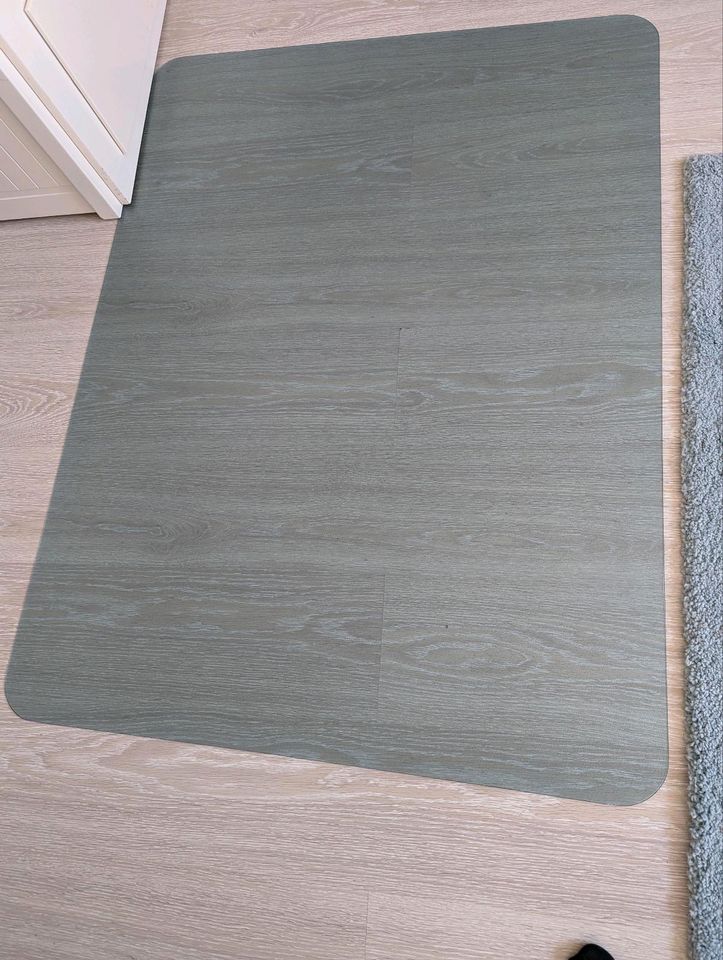 Ikea Kolon Fußbodenschutz/ Unterlage Schreibtischstuhl in Heiligenhaus