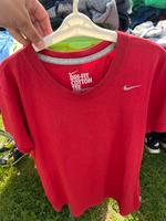 Nike Damen Sport Tshirt T-Shirt Größe M Berlin - Steglitz Vorschau