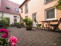 Kapitänshaus mit 3 Ferienwohnungen | www.LUTTER.net Rostock - Hohe Düne Vorschau