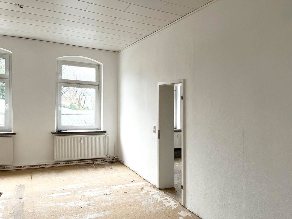Großzügige 3-Raumwohnung in Fabrikanten Villa in Eibenstock