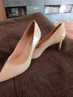 High Heels von Buffalo Hessen - Espenau Vorschau