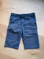 Kurze Chino Hose Bermuda Gr. 140 dunkelblau Niedersachsen - Sickte Vorschau