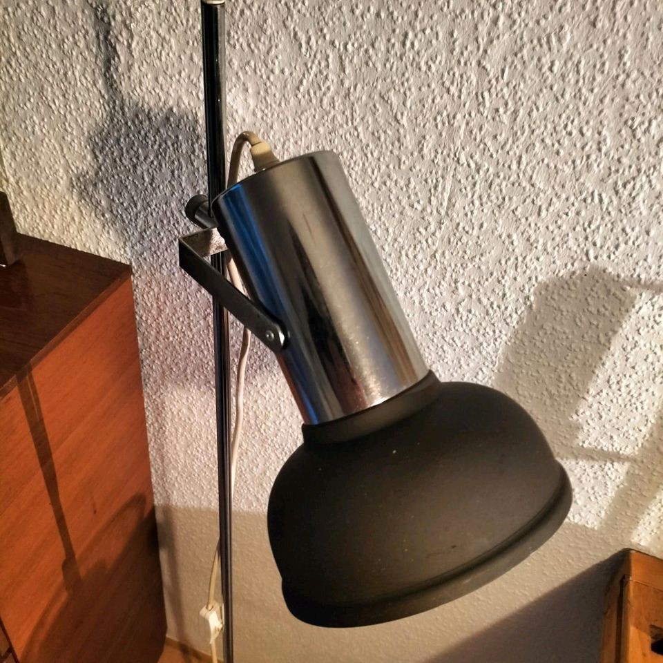 Stehlampe Honsel braun/ chrom 60er/70er Jahre vintage in Krefeld