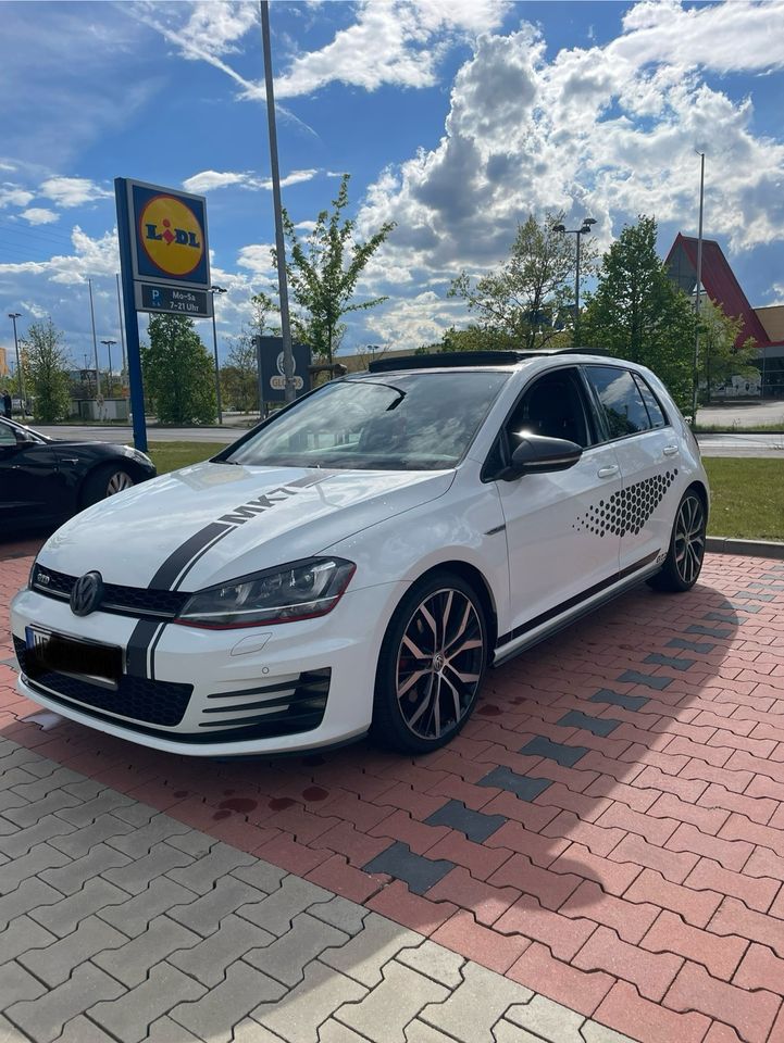 Volkswagen Golf 7 GTD SPORT&SOUND Aufkleber sind abnehmbar!!!! in Cremlingen