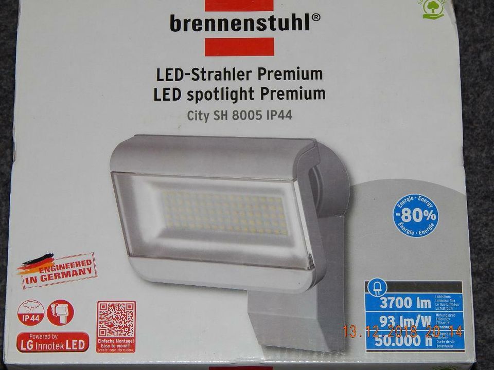 NEU LED-Strahler Premium City Weiß IP 44 schwenkbar Brennenstuhl in Recklinghausen