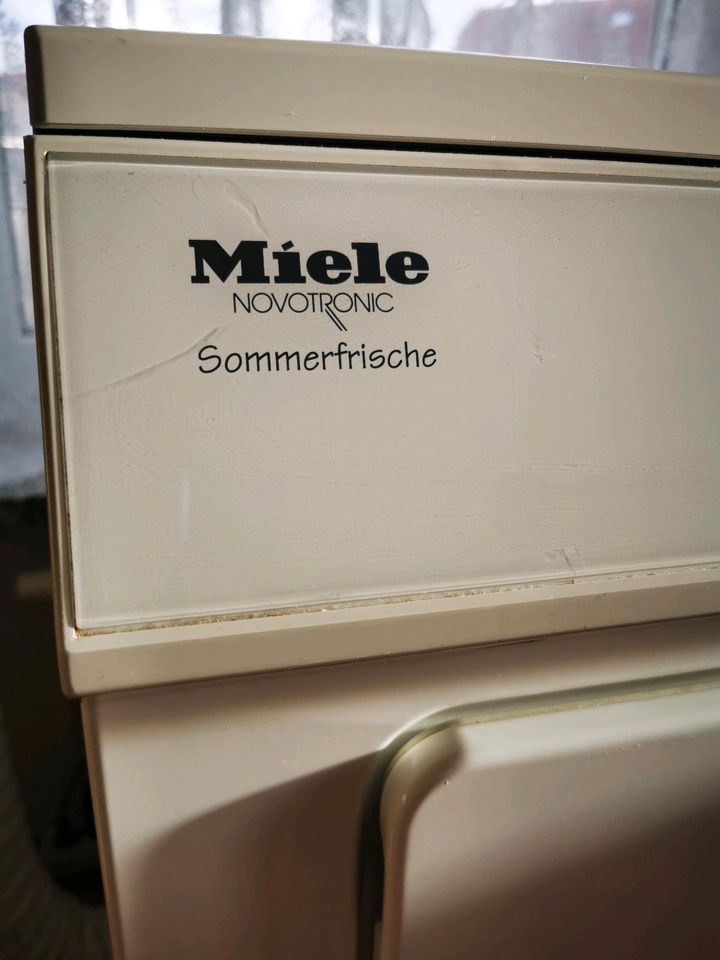 Wäschetrockner Abluft Trockner von Miele in Bahlingen