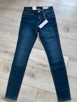 ESPRIT * Jeans * Skinny * Medium Rise * Hose * W28 L32 % NEU % Sachsen-Anhalt - Zorbau Vorschau
