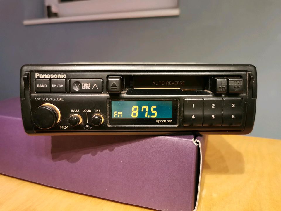 Panasonic H04 Autoradio Retro Youngtimer in Einbeck