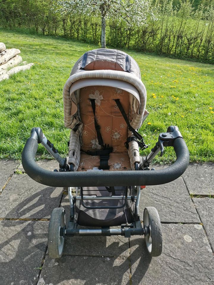 Kinderwagen Gesslein m3 mit Babyschale & Buggyfunktion in Schlüchtern