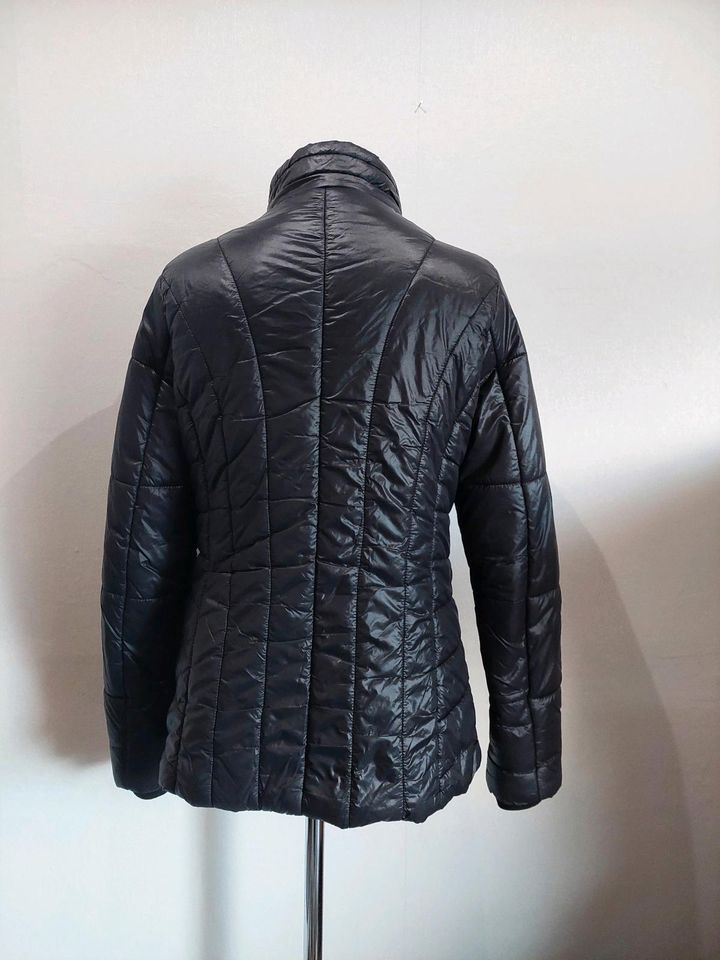 Winter-Jacke Übergangs-Jacke schwarz wasserdicht Bonprix 40 M in Hemmingen