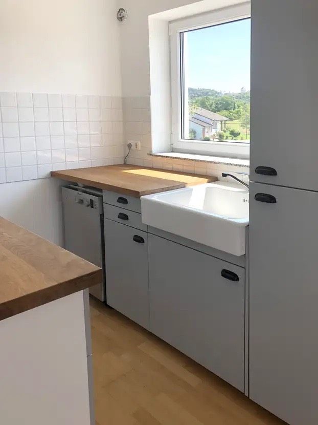 3-Zimmer-Wohnung mit großem Balkon in gepflegtem Mehrfamilienhaus in Eching (Niederbay)