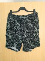 Janina kurze Hose Shorts Gr. 46/48 neuwertig Sachsen-Anhalt - Tangermünde Vorschau