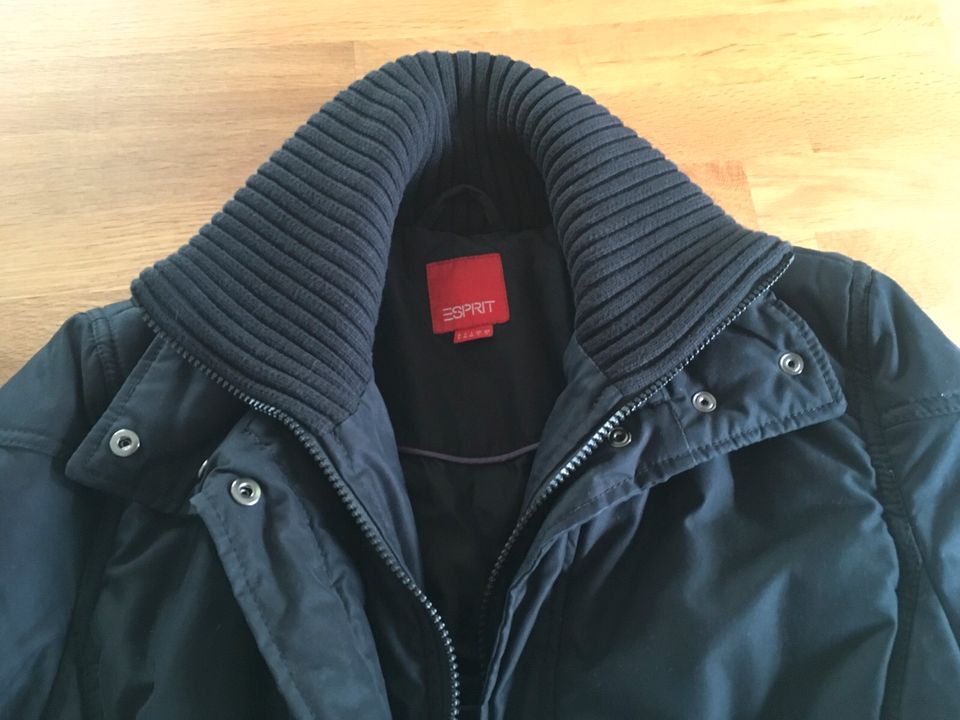 Esprit Winterjacke, Gr. S, Mantel, schwarz in Linsengericht