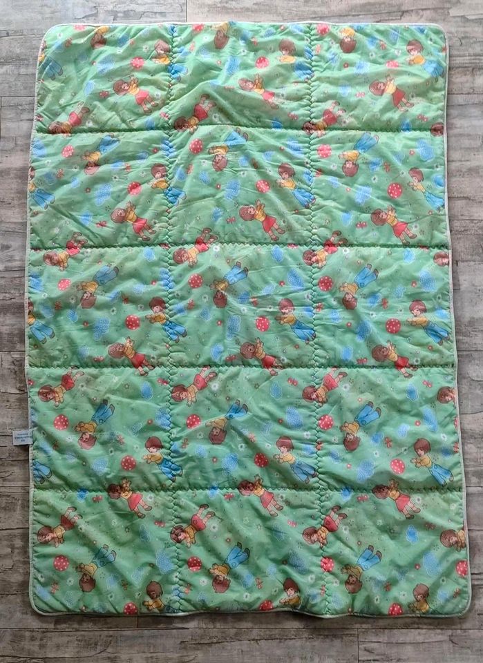 DDR Babysteppdecke mit Kindermotiven 135 x 95 cm, in Werdau