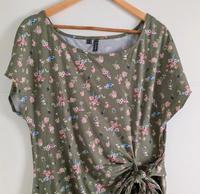 Kleid Sommerkleid Gr. 40/42 Niedersachsen - Cadenberge Vorschau