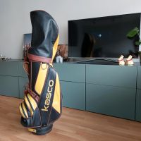 Golfbag Golftasche  Retro Leder mit 8 Golfschläger Neuhausen-Nymphenburg - Neuhausen Vorschau