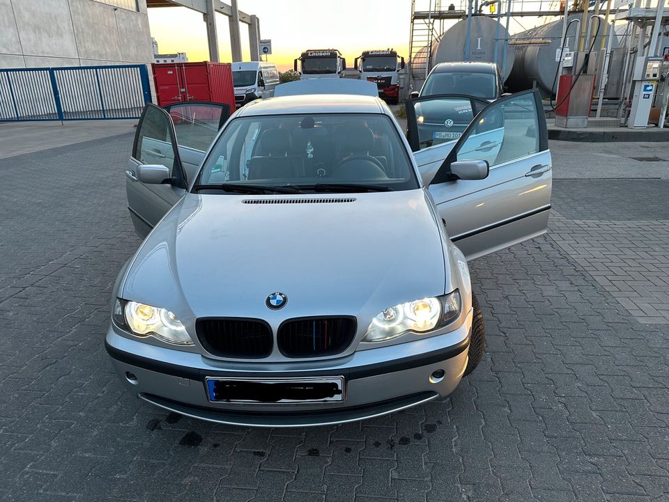 BMW 318i 3er 143 PS in Paderborn