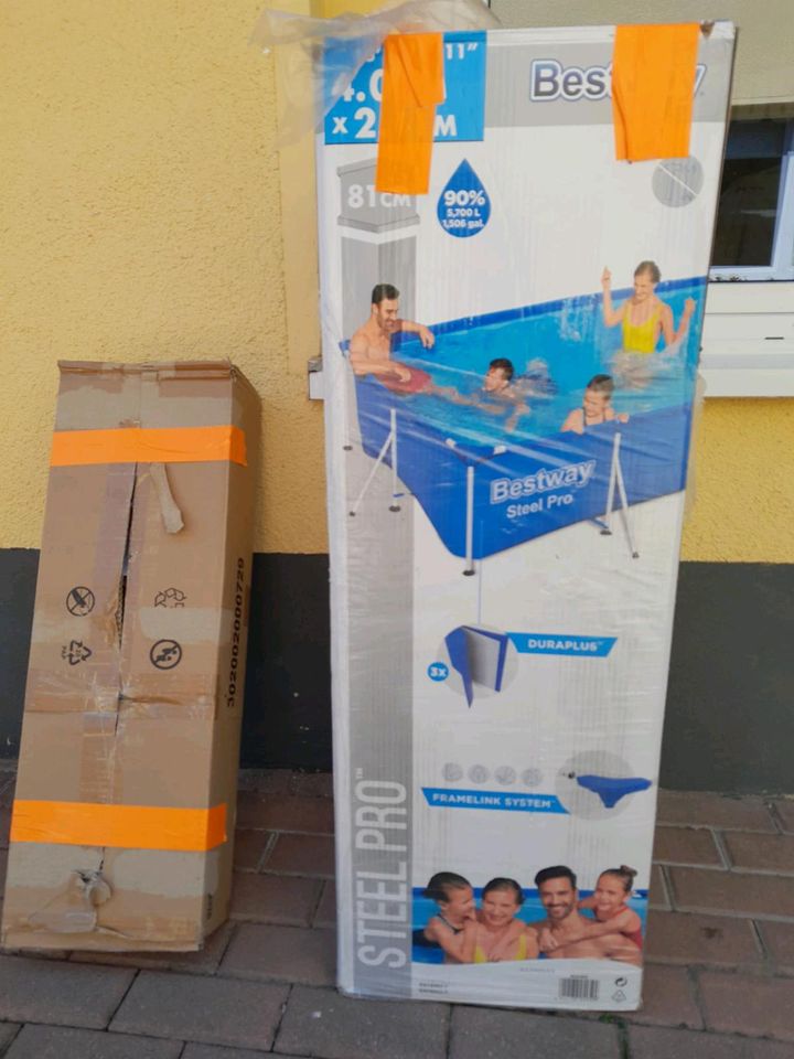 Pool Bestway  4 m x 2,11 m x 81 cm in Greußen