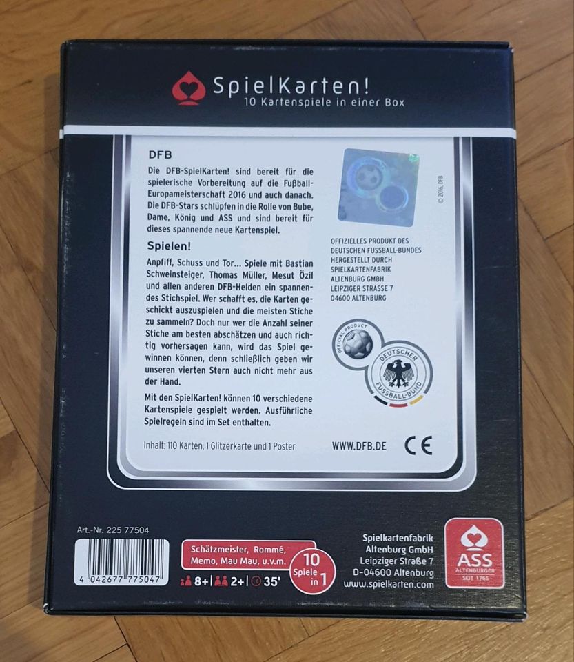 NEU - SpielKarten - 10 Kartenspiele in einer Box in Freigericht