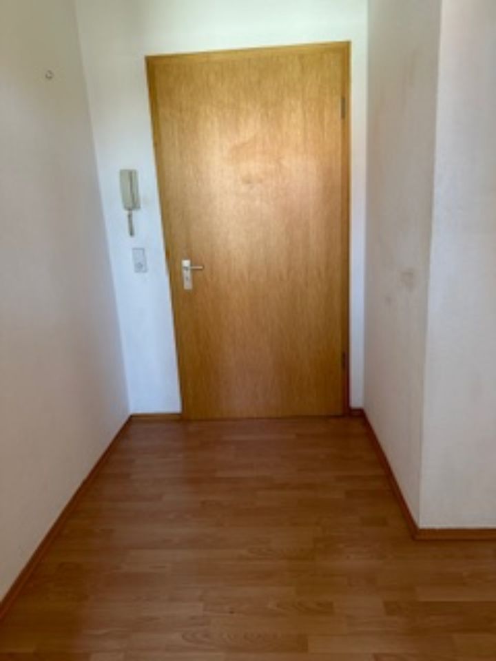 Vermiete 2 Zimmer Wohnung Alte Neustadt Nähe Uni Einbauküche Bad in Magdeburg