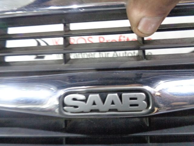 Saab 9-5 YS3E Frontgrill Kühlergrill Grill 4677217YM0 583000002 in Bruchsal