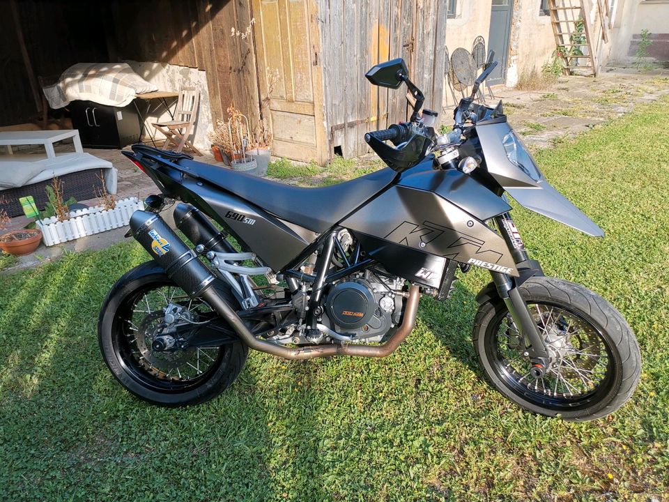 KTM 690 SM PRESTIGE, no SMC R in Rottenburg am Neckar