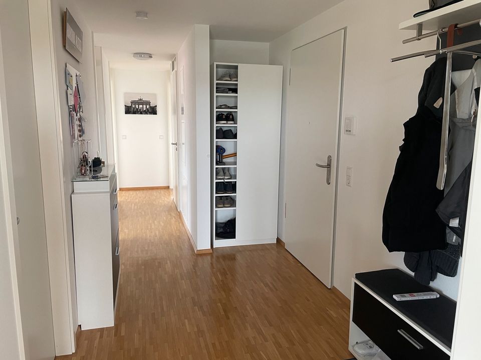3,5-Zimmer-Wohnung mit Balkon und EBK in Weingarten in Weingarten