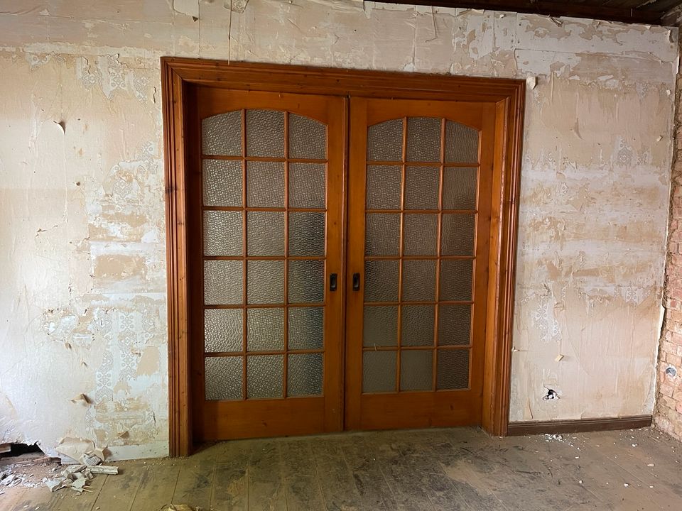Alte Türen in Dahlum