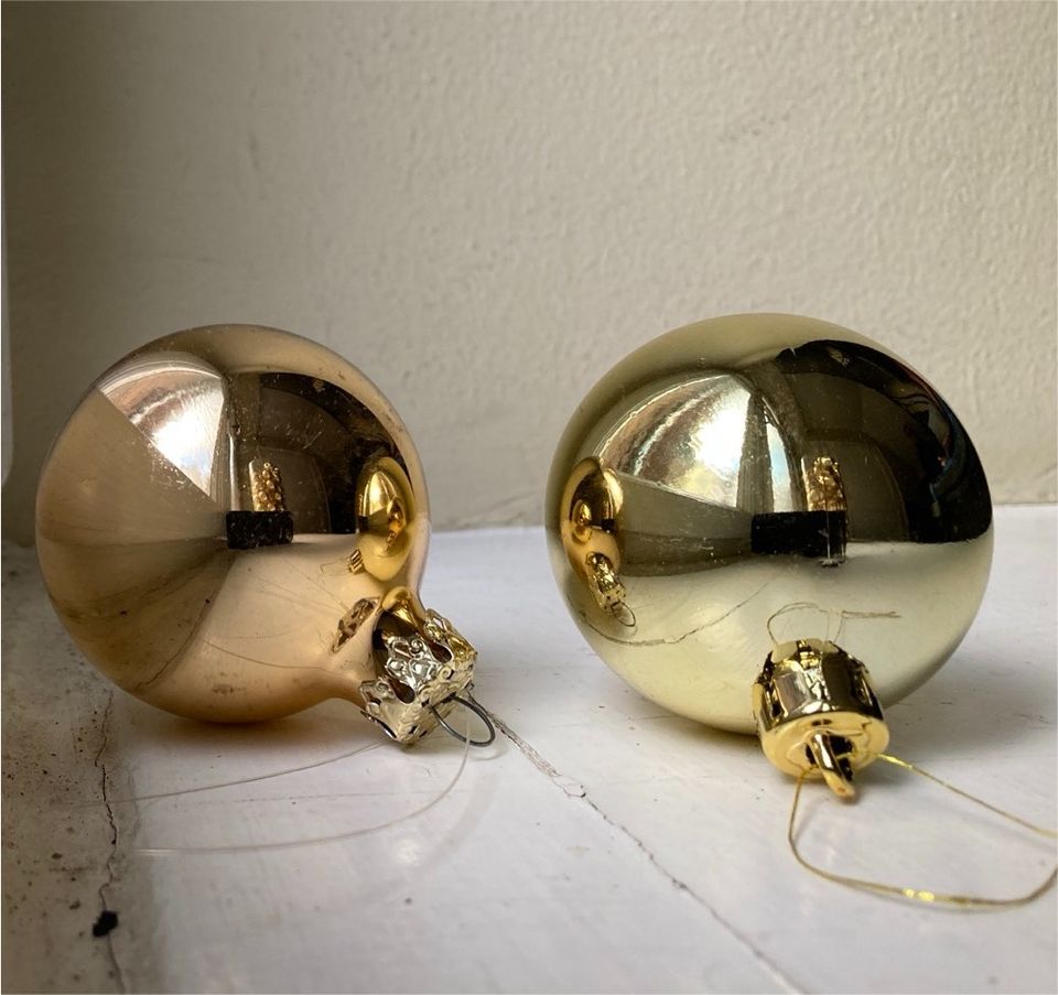 48 goldene 6cm Christbaumkugeln in Mannheim