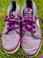 Nike Sneaker Stoff lila Größe 38,5 Bayern - Prien Vorschau