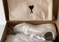 AMI Paris Sneaker 42 Neu! Schleswig-Holstein - Bühnsdorf Vorschau