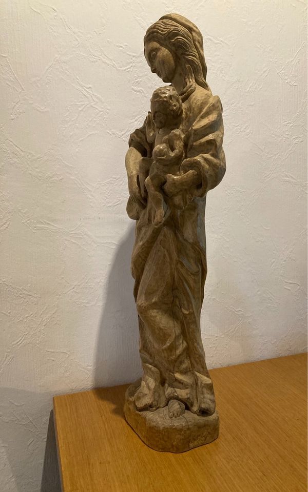 Maria mit Jesuskind Madonna Holzfigur in Freisen