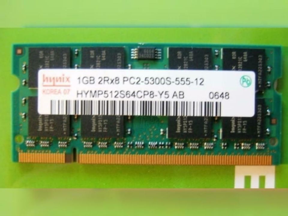 RAM-Speicher HYNIX 1 GB 2Rx8 PC2-5300S-555-12 neuwertig in Celle