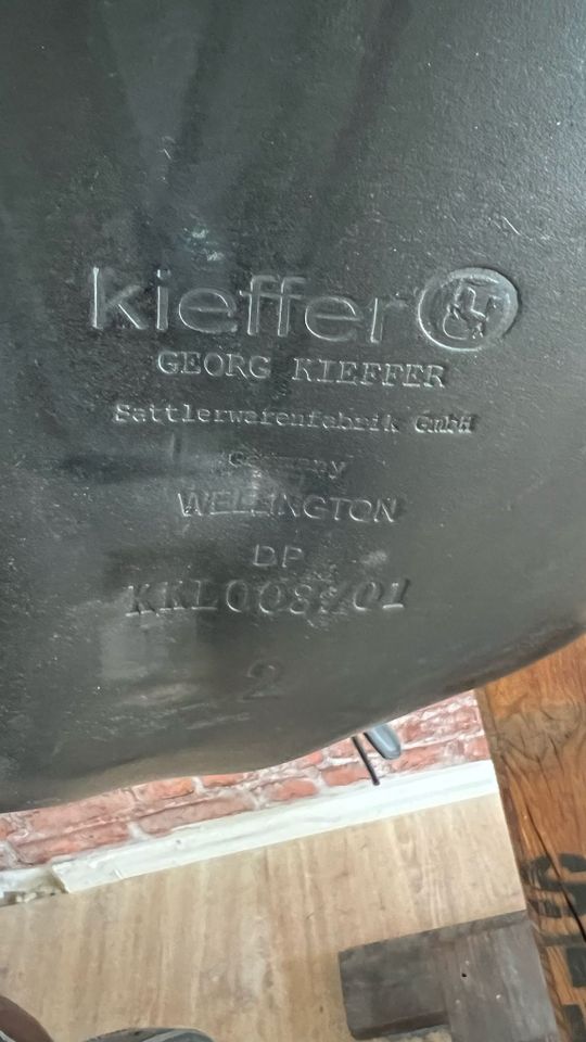 Kieffer Wellington, 18/2, Dressursattel, 2023, (845) in Uphusum